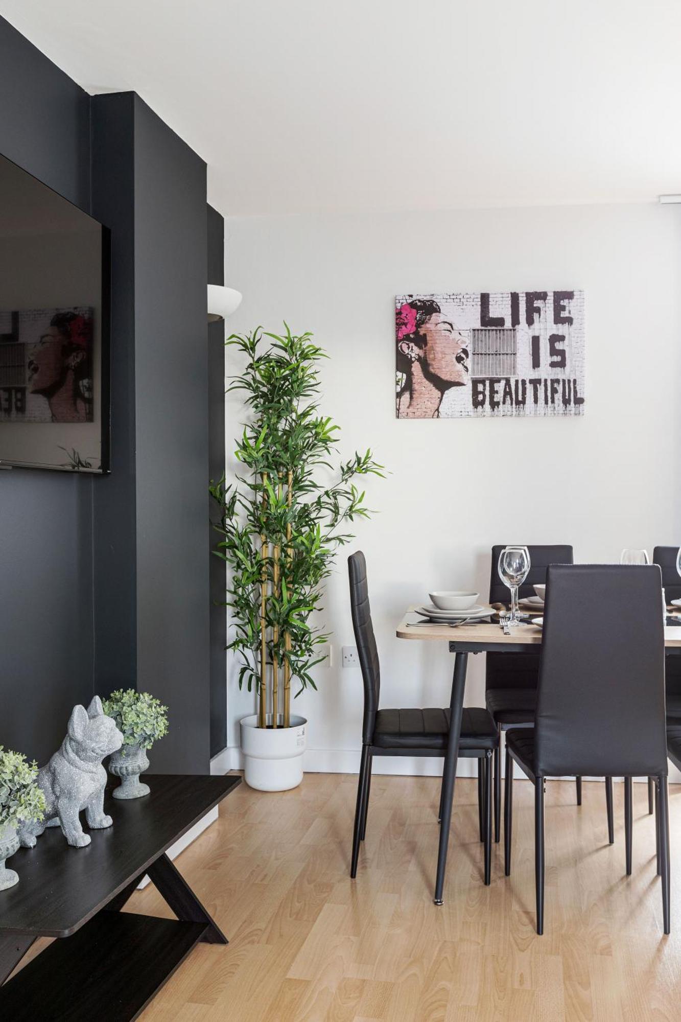 Apartment 2bedroom 2bathroom Large Modern With Balcony At King's Cross London